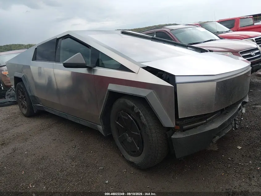 Tesla Cybertruck All-Wheel Drive 2025