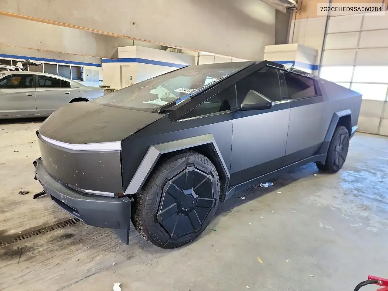 Tesla Cybertruck 2025