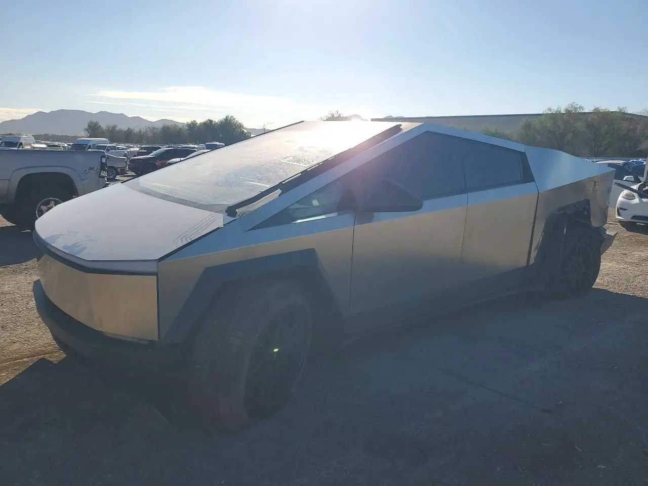 Tesla Cybertruck 2026