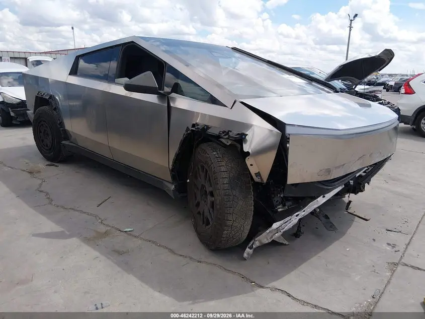 Tesla Cybertruck Cyberbeast 2024