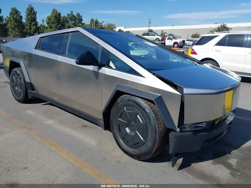 Tesla Cybertruck Cyberbeast 2026
