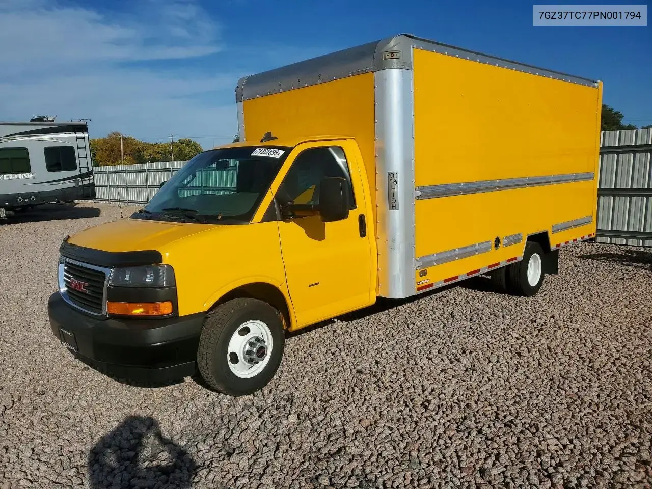 GMC Savana Box Truck 2023