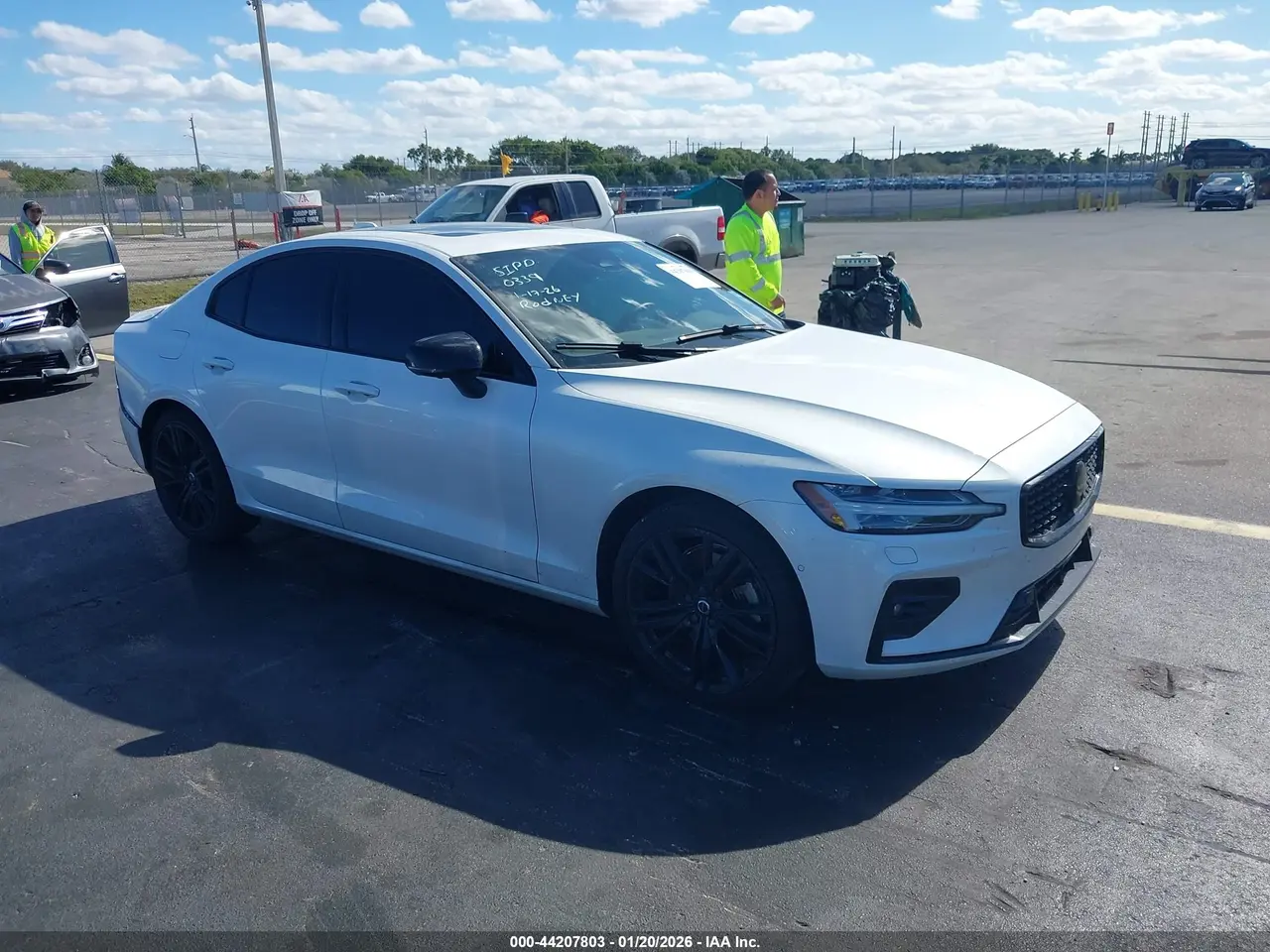 Volvo S60 B5 Plus Black Edition 2024