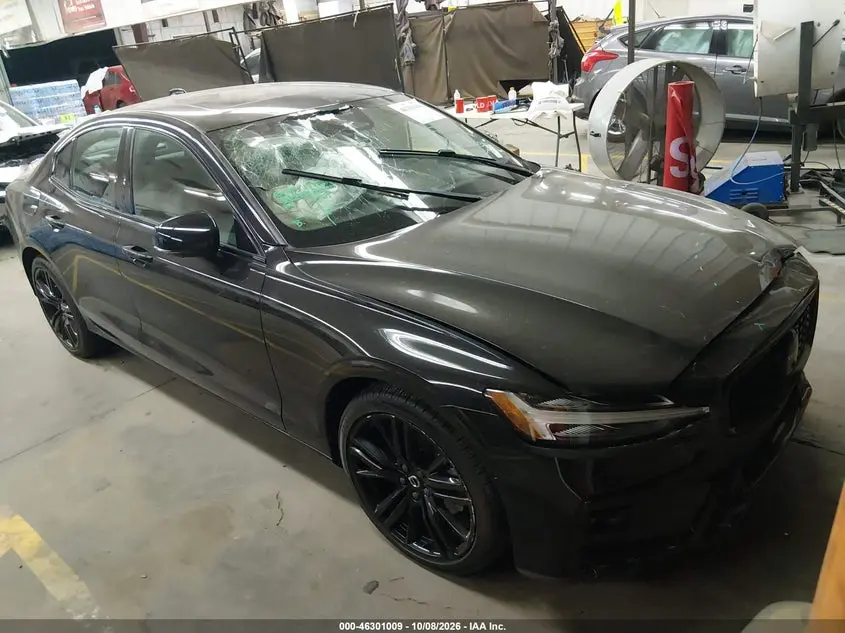 Volvo S60 B5 Plus Black Edition 2024