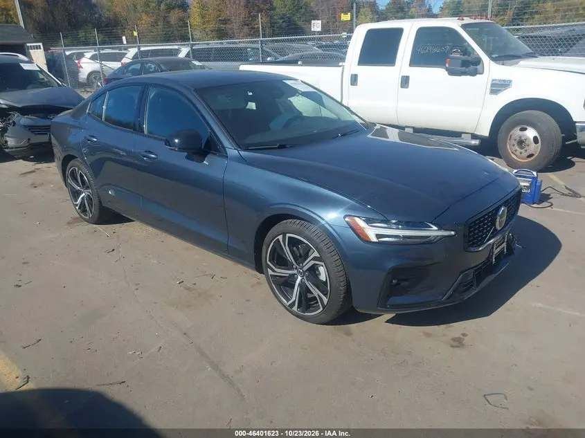 Volvo S60 B5 Core 2025