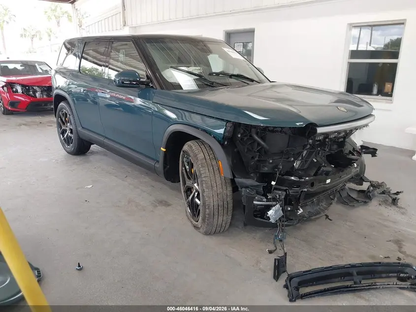 Rivian R2 2027