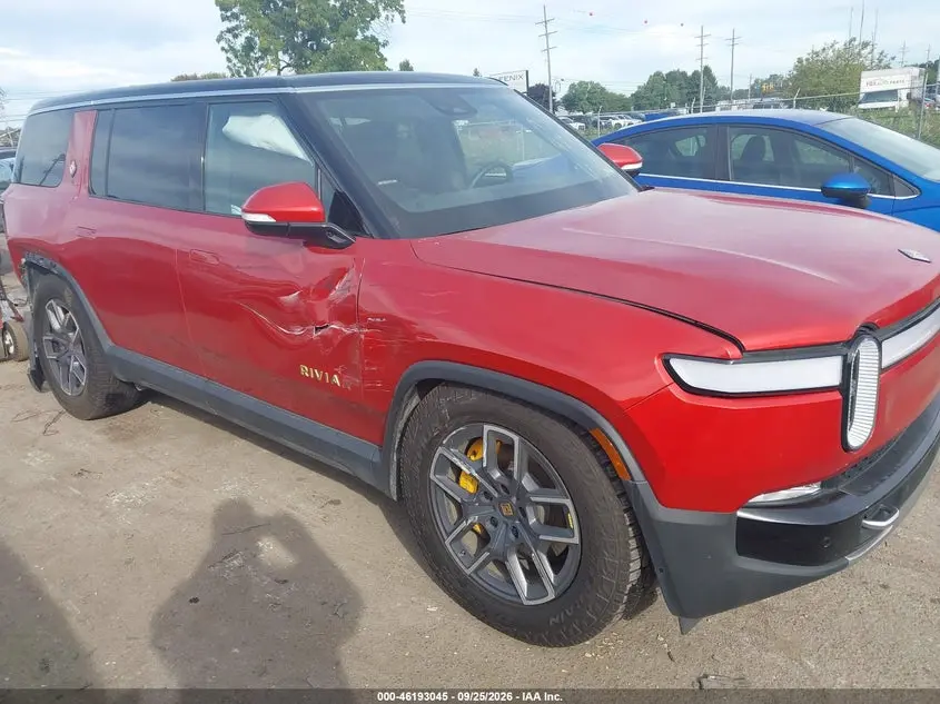 Rivian R1S Adventure 2023
