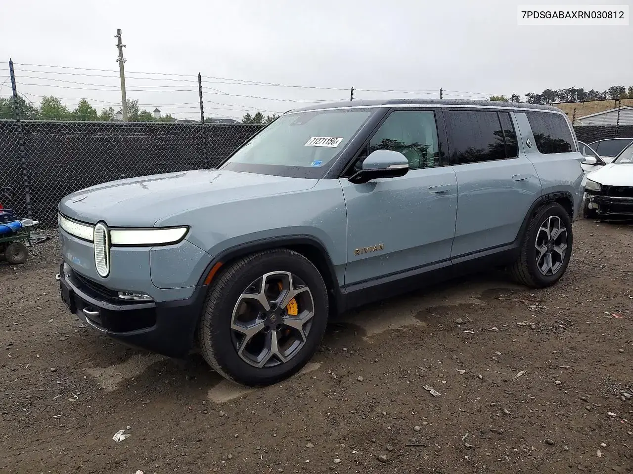 Rivian R1S Adventure 2024