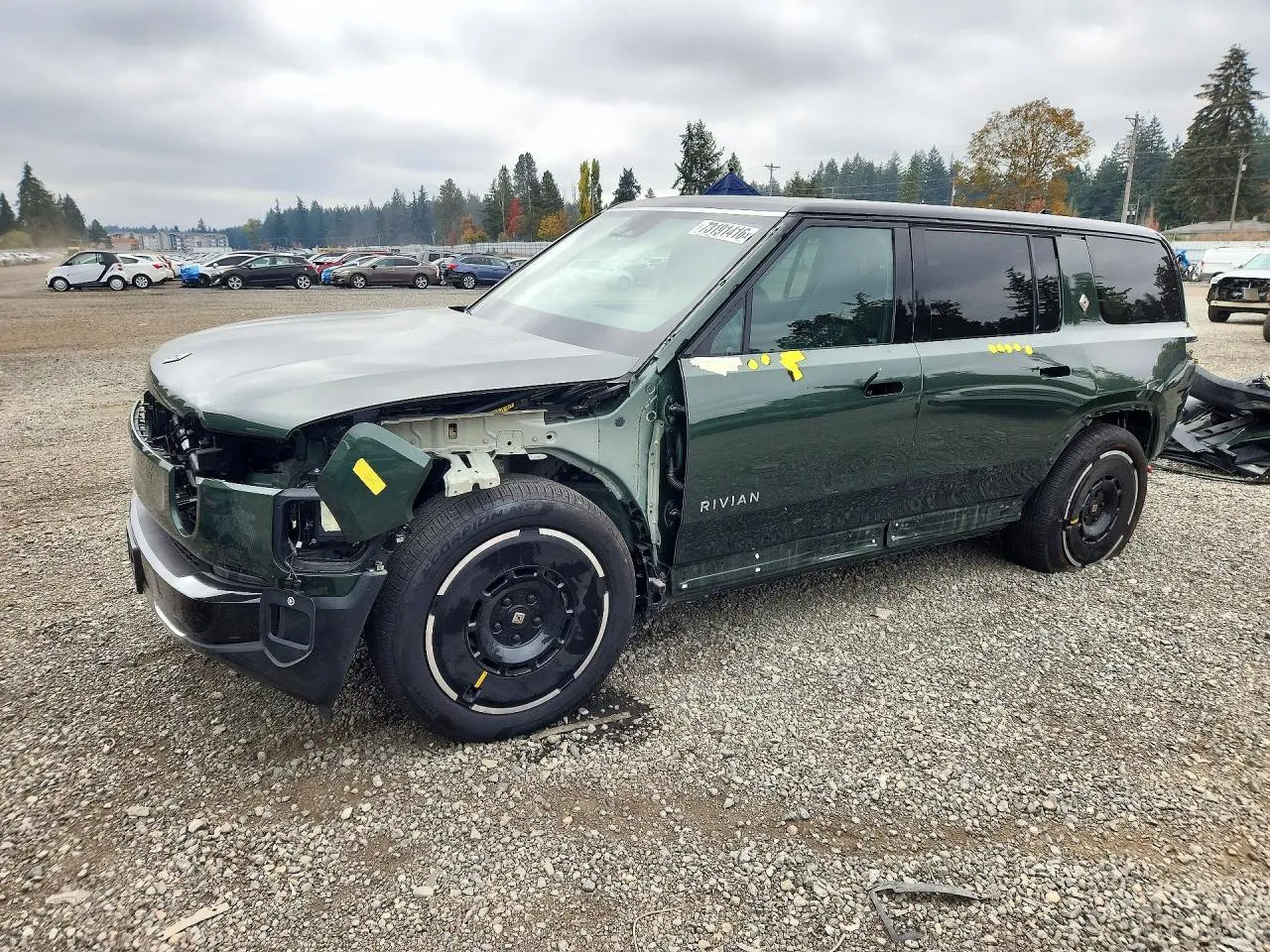 Rivian R1S Adventure 2025