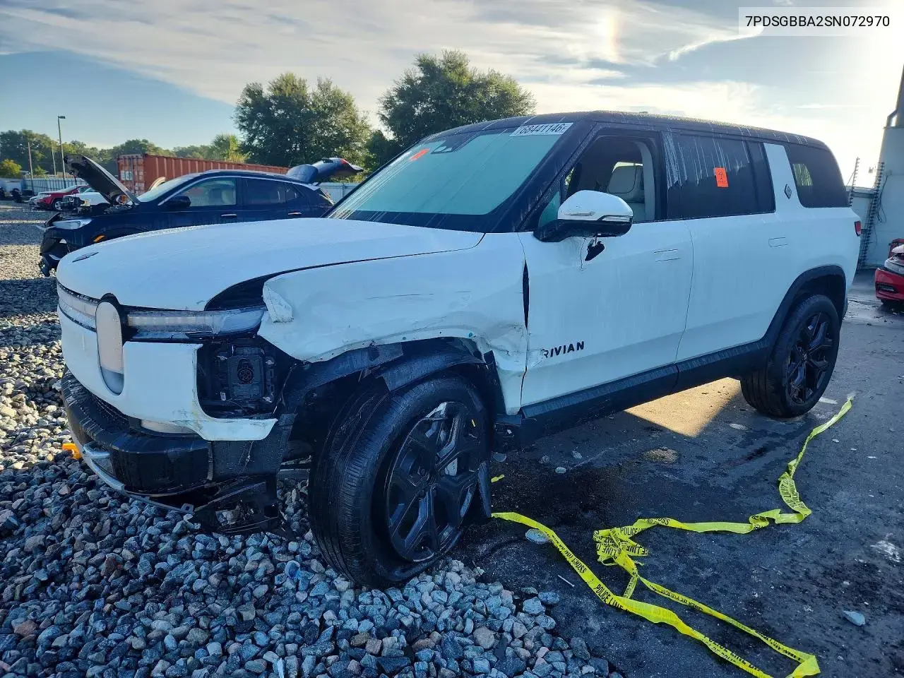 Rivian R1S Adventure 2025