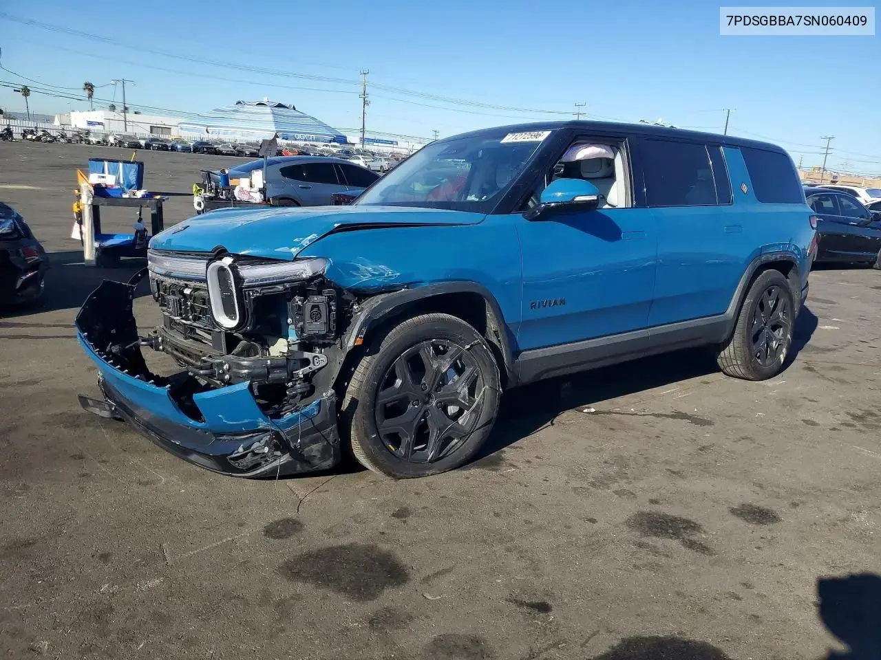 Rivian R1S Adventure 2025