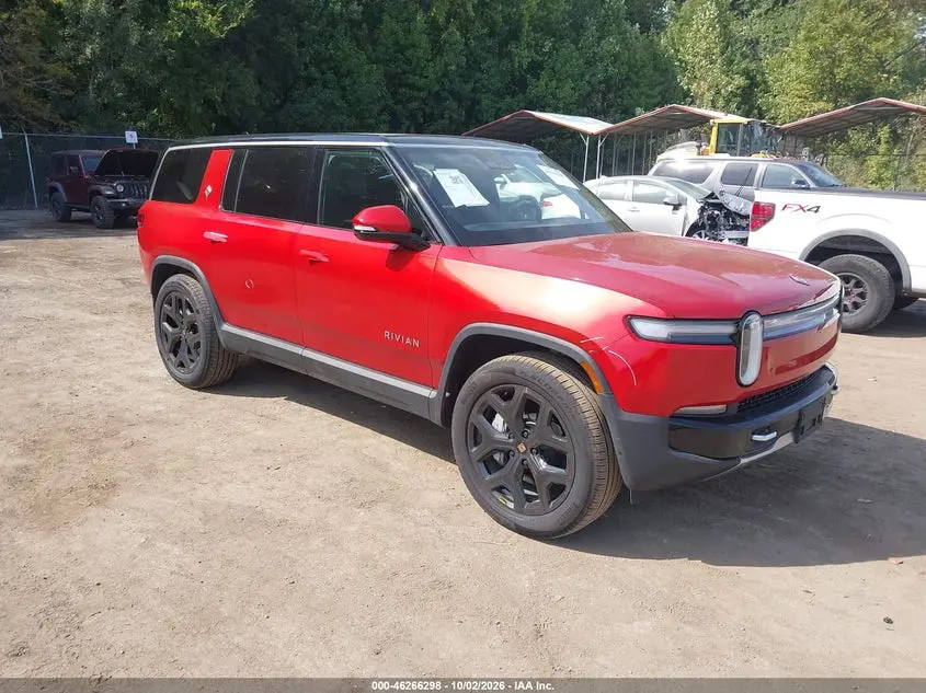 Rivian R1S Adventure Dual Motor Large Pack/Adventure Dual Motor Max Pack 2025
