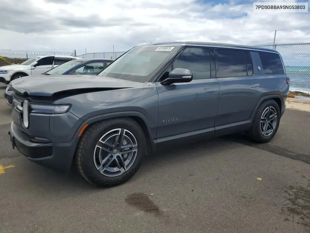 Rivian R1S Adventure 2025