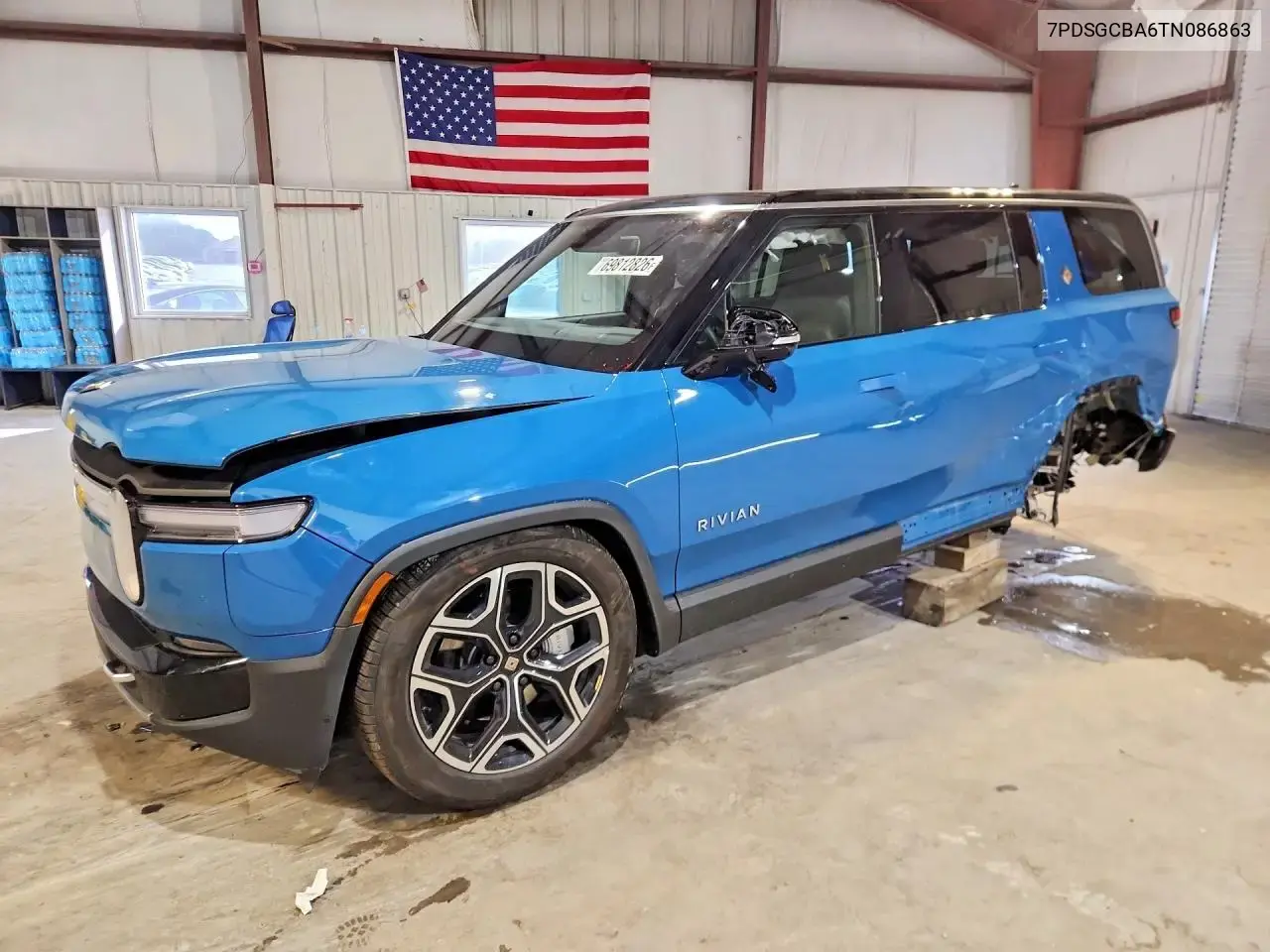 Rivian R1S Adventure 2026