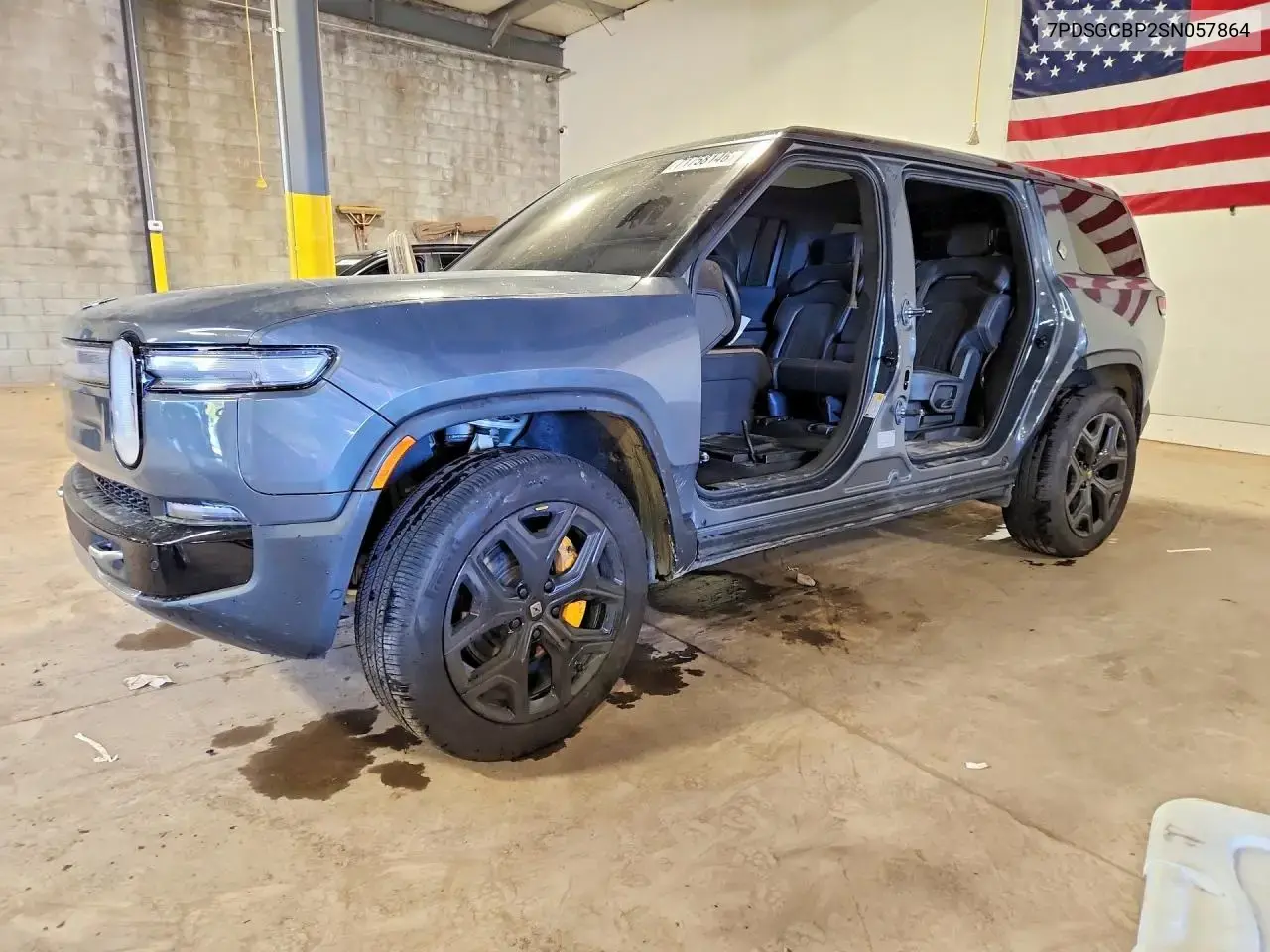 Rivian R1S Premium 2025