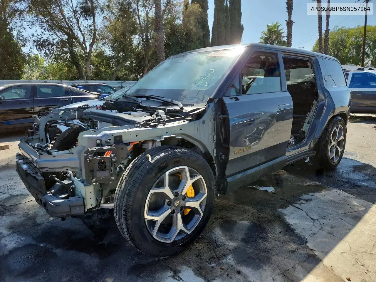 Rivian R1S Premium 2025