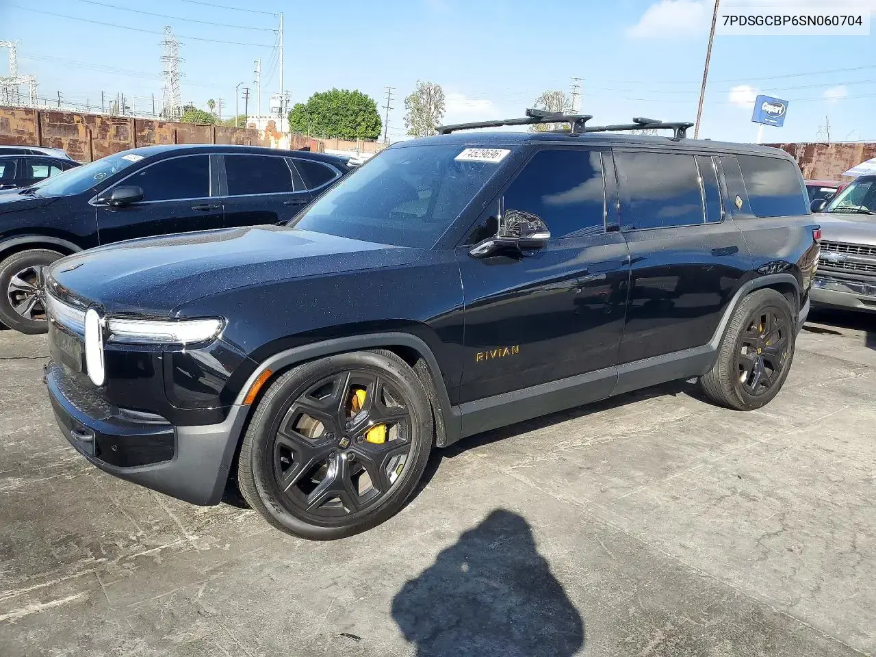 Rivian R1S Premium 2025