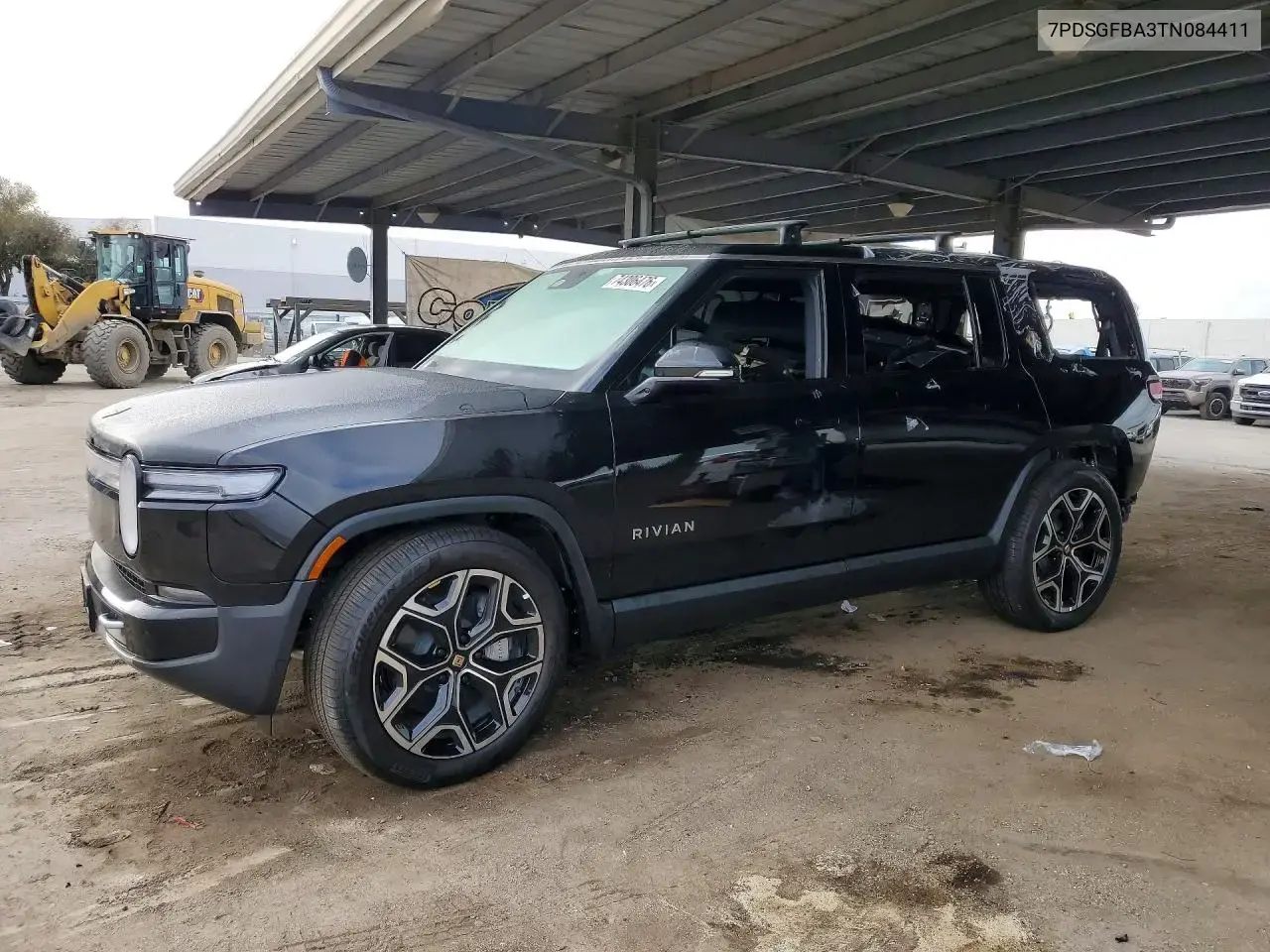 Rivian R1S Adventure 2026