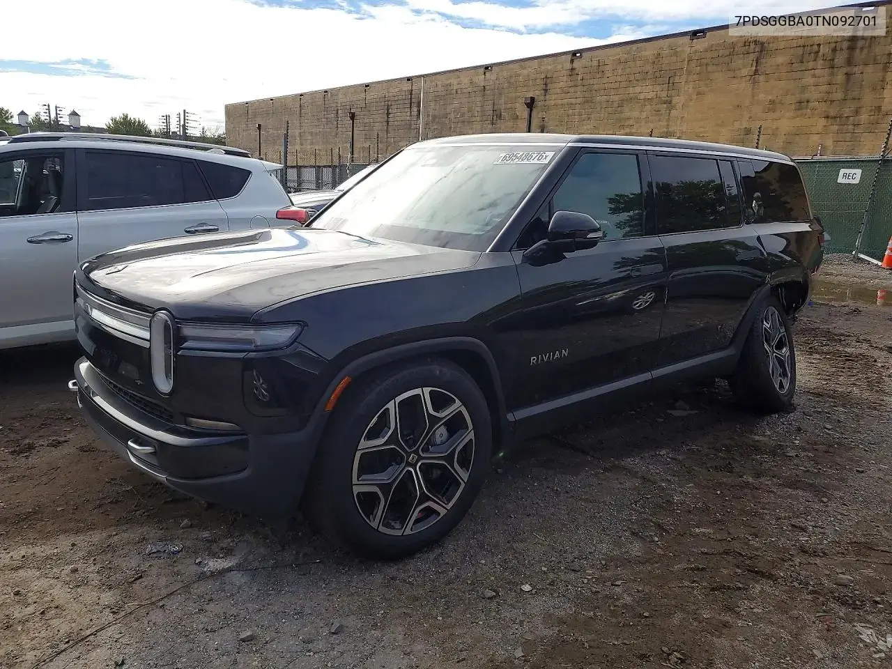 Rivian R1S Adventure 2026