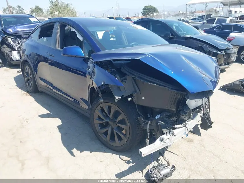 Tesla Model X Dual Motor All-Wheel Drive/Standard Range 2023
