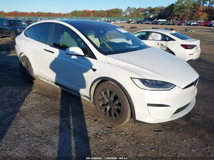 Tesla Model X Dual Motor All-Wheel Drive/Standard Range 2023
