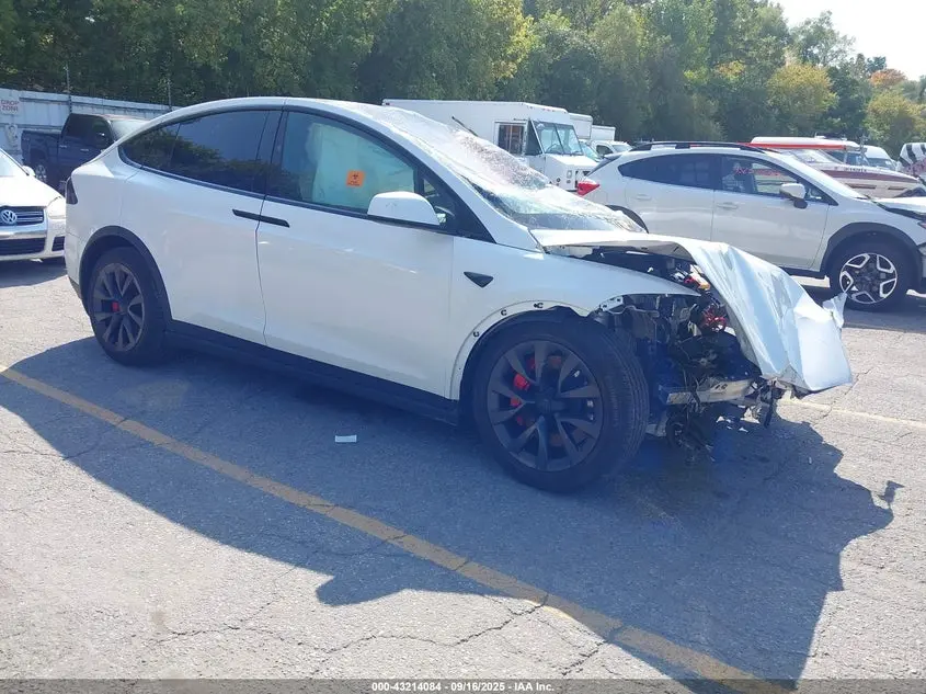 Tesla Model X Plaid Tri Motor All-Wheel Drive 2023