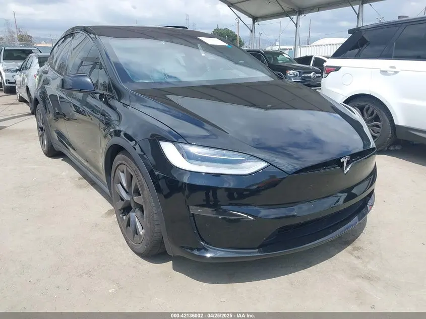 Tesla Model X Plaid Tri Motor All-Wheel Drive 2023