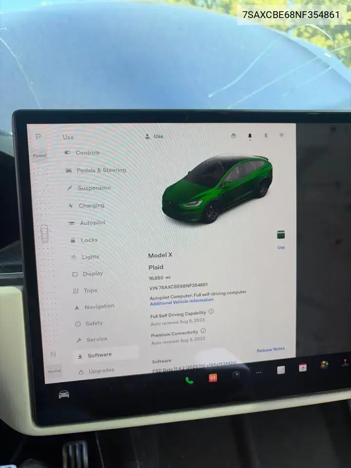 Tesla Model X 2022