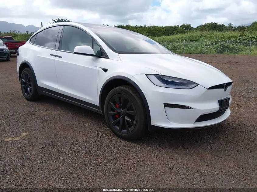 Tesla Model X Plaid Tri Motor All-Wheel Drive 2023