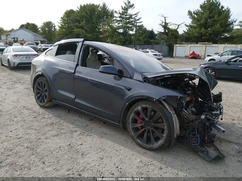 Tesla Model X Plaid Tri Motor All-Wheel Drive 2023