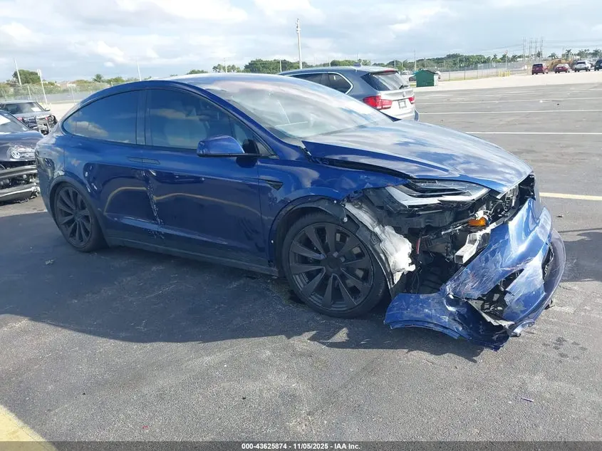 Tesla Model X Dual Motor All-Wheel Drive/Standard Range 2023