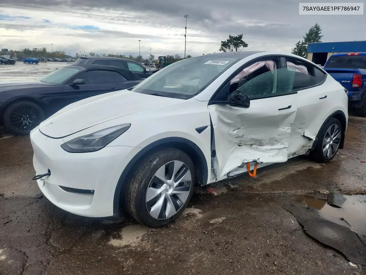 Tesla Model Y 2023