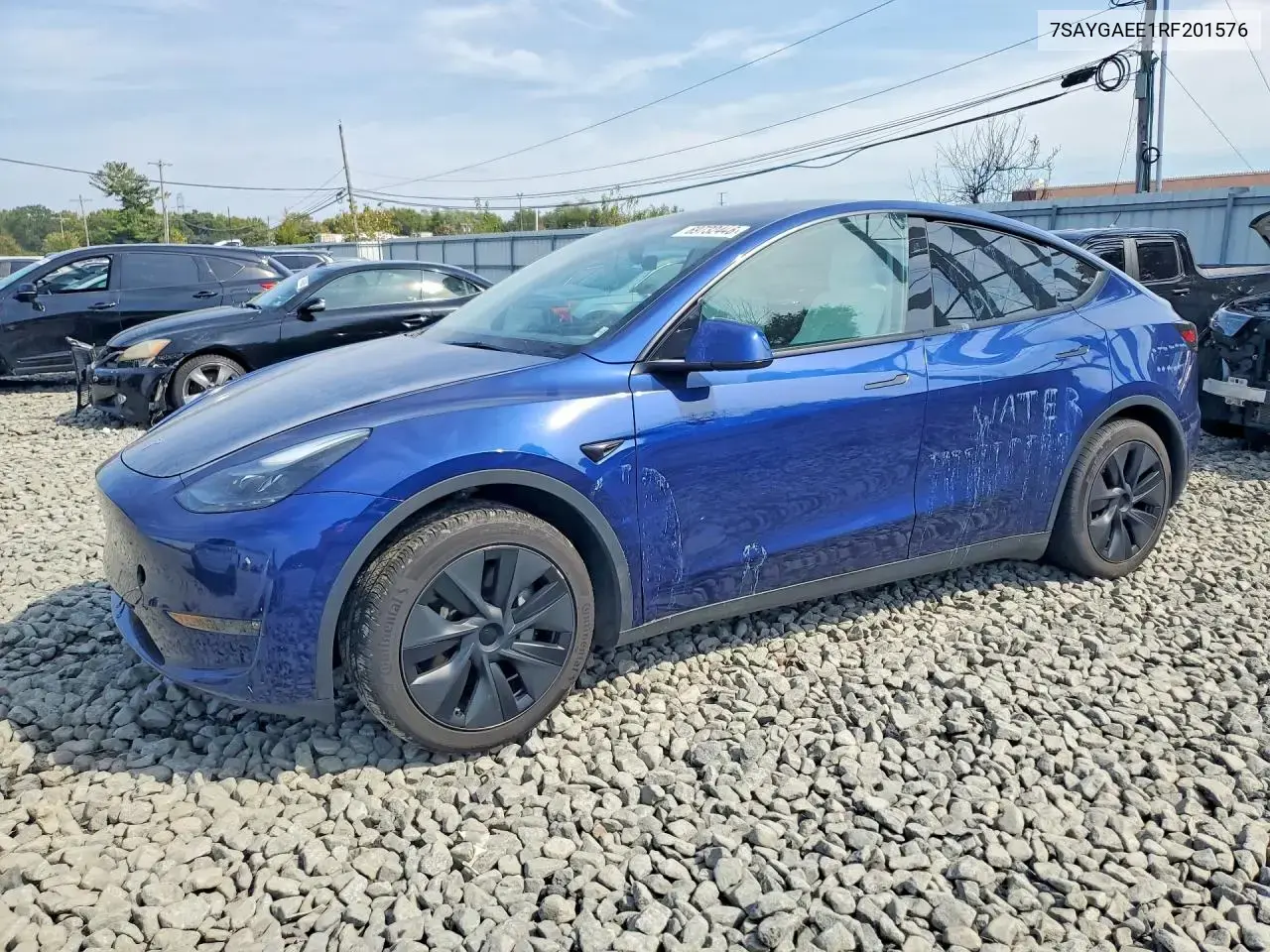 Tesla Model Y 2024