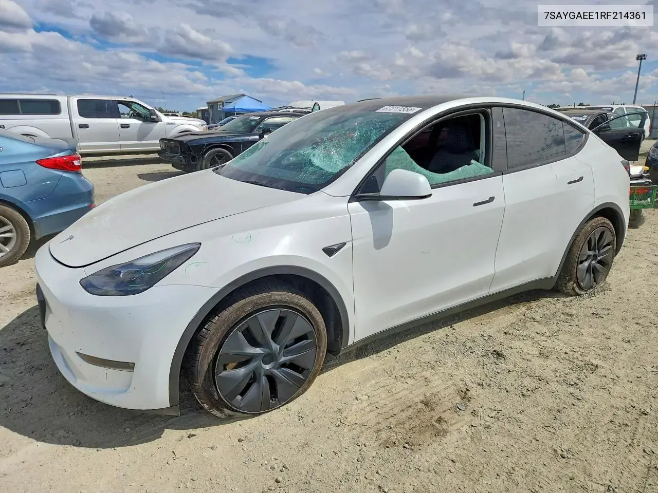 Tesla Model Y 2024