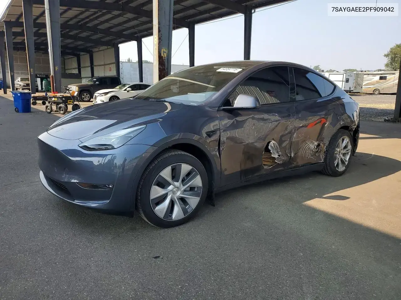 Tesla Model Y 2023