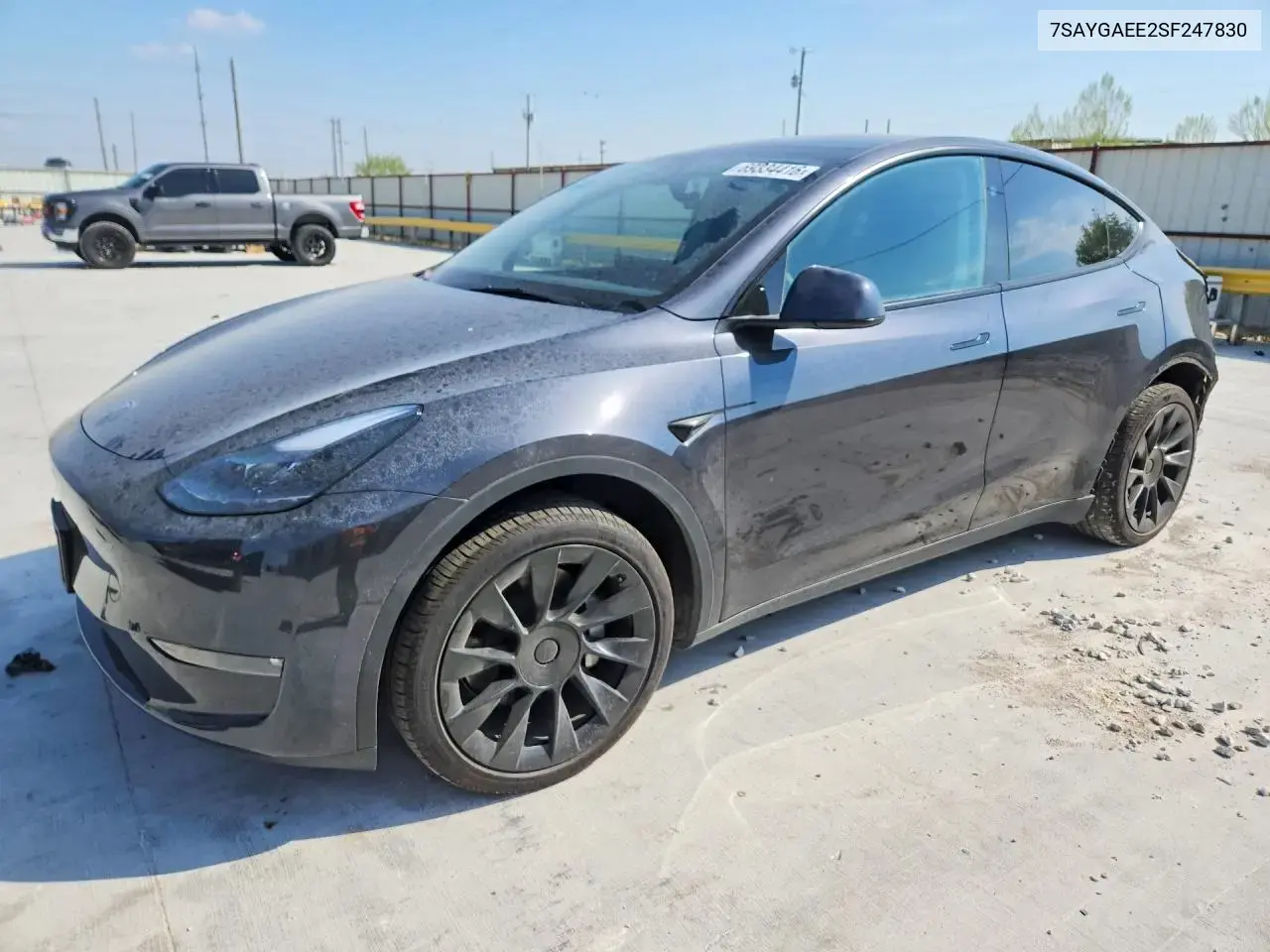 Tesla Model Y 2025