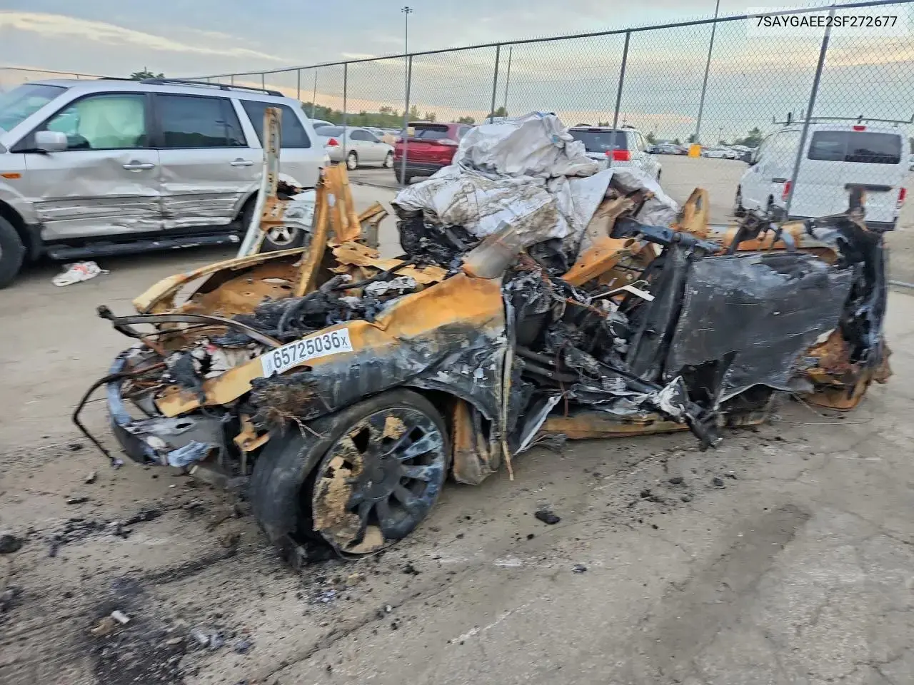 Tesla Model Y 2025