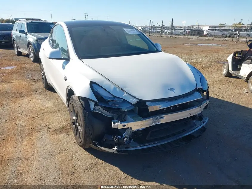 Tesla Model Y Long Range Dual Motor All-Wheel Drive 2024