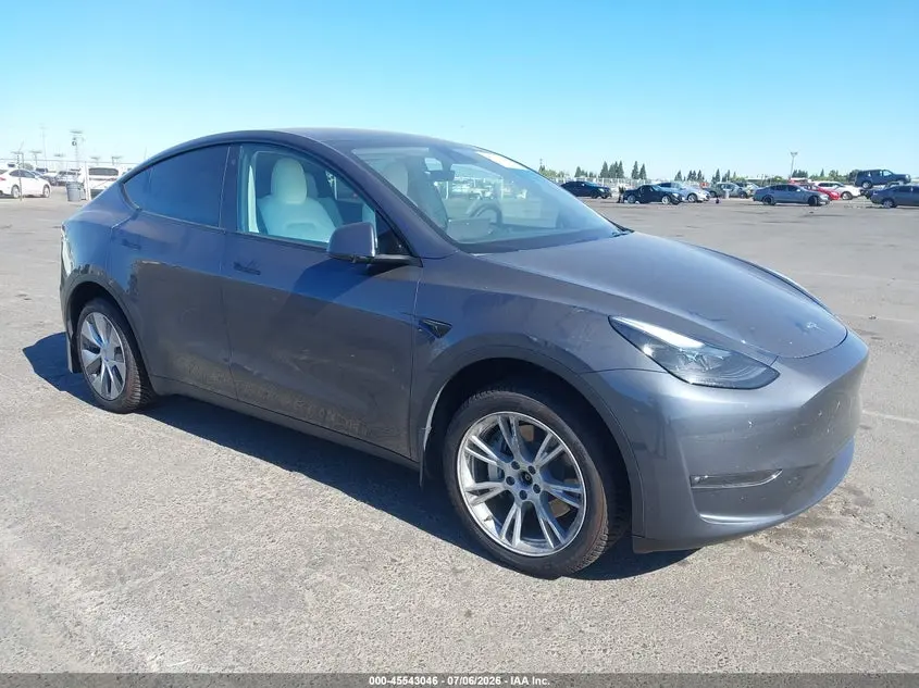 Tesla Model Y Awd/Long Range Dual Motor All-Wheel Drive 2023