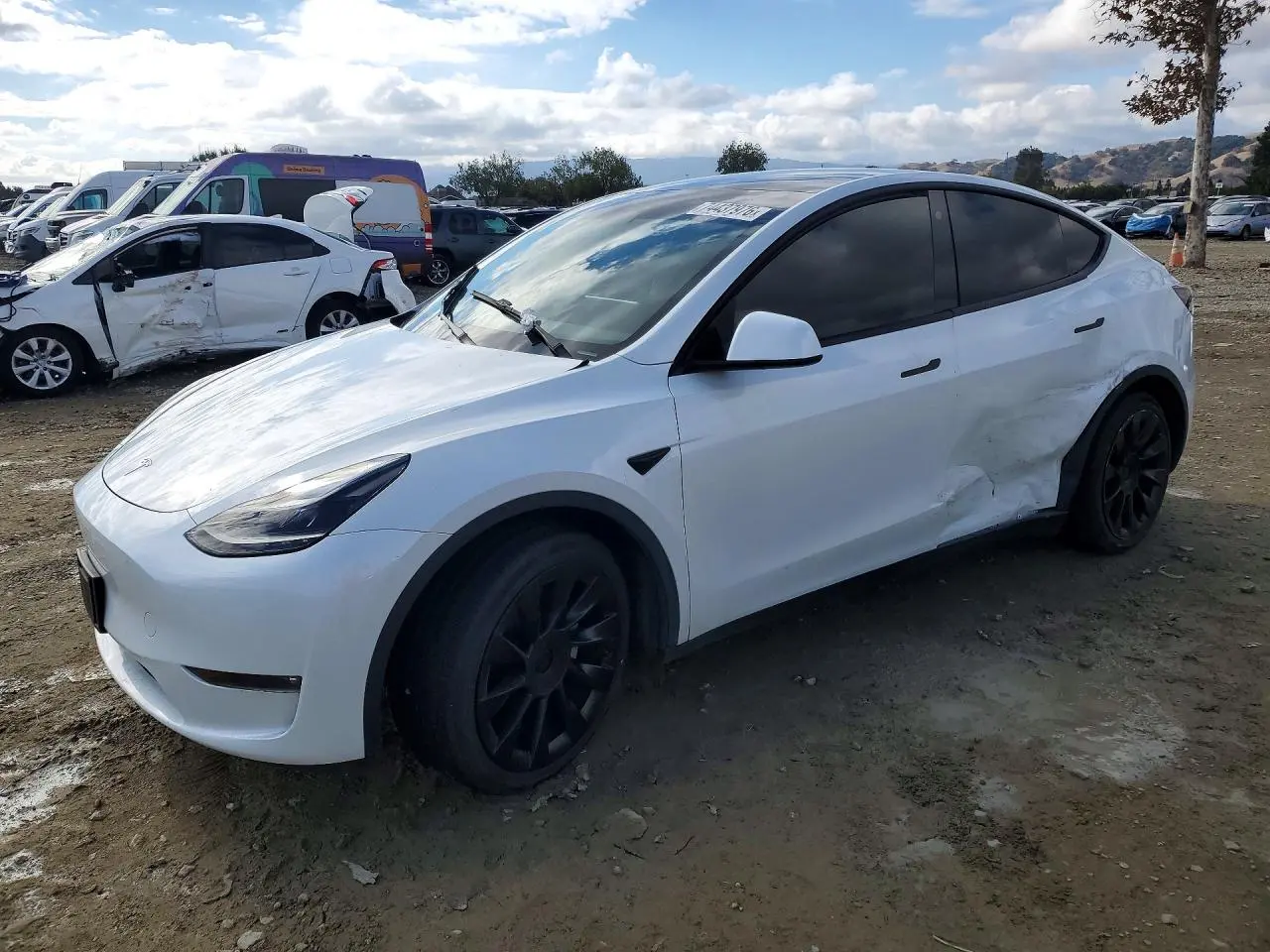 Tesla Model Y 2023