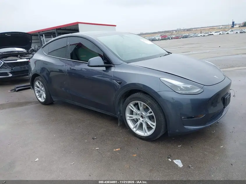 Tesla Model Y Awd/Long Range Dual Motor All-Wheel Drive 2023