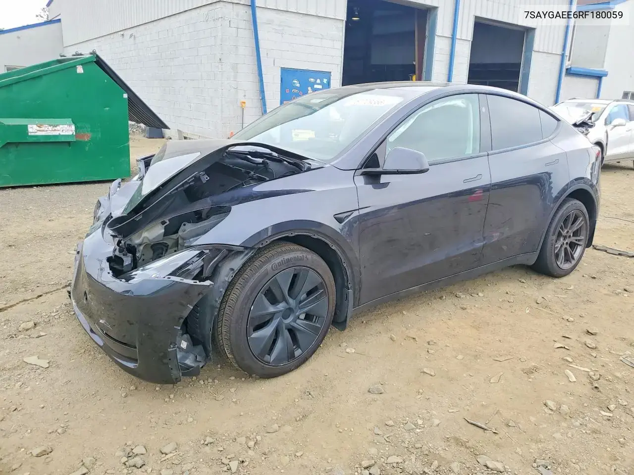Tesla Model Y 2024