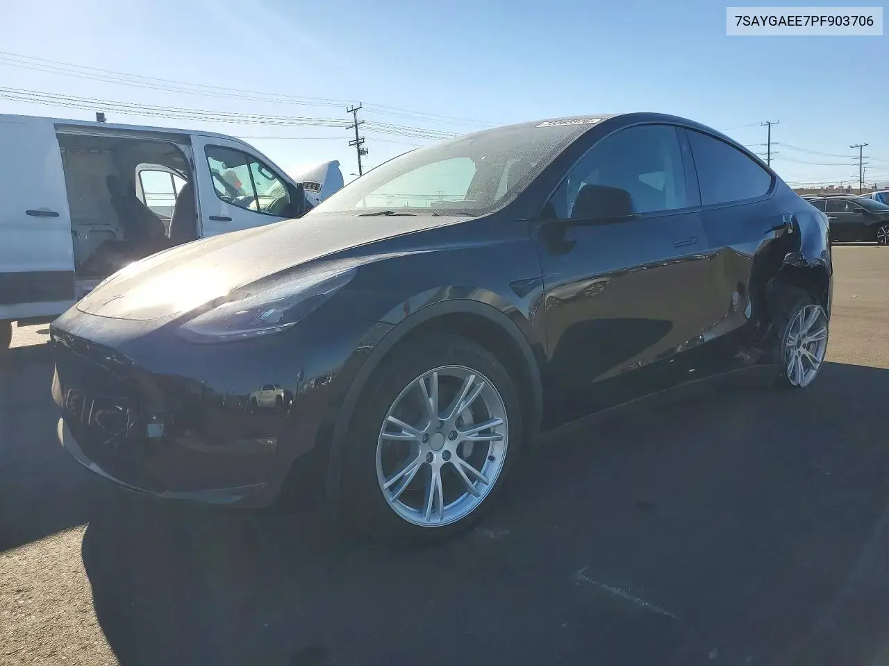 Tesla Model Y 2023