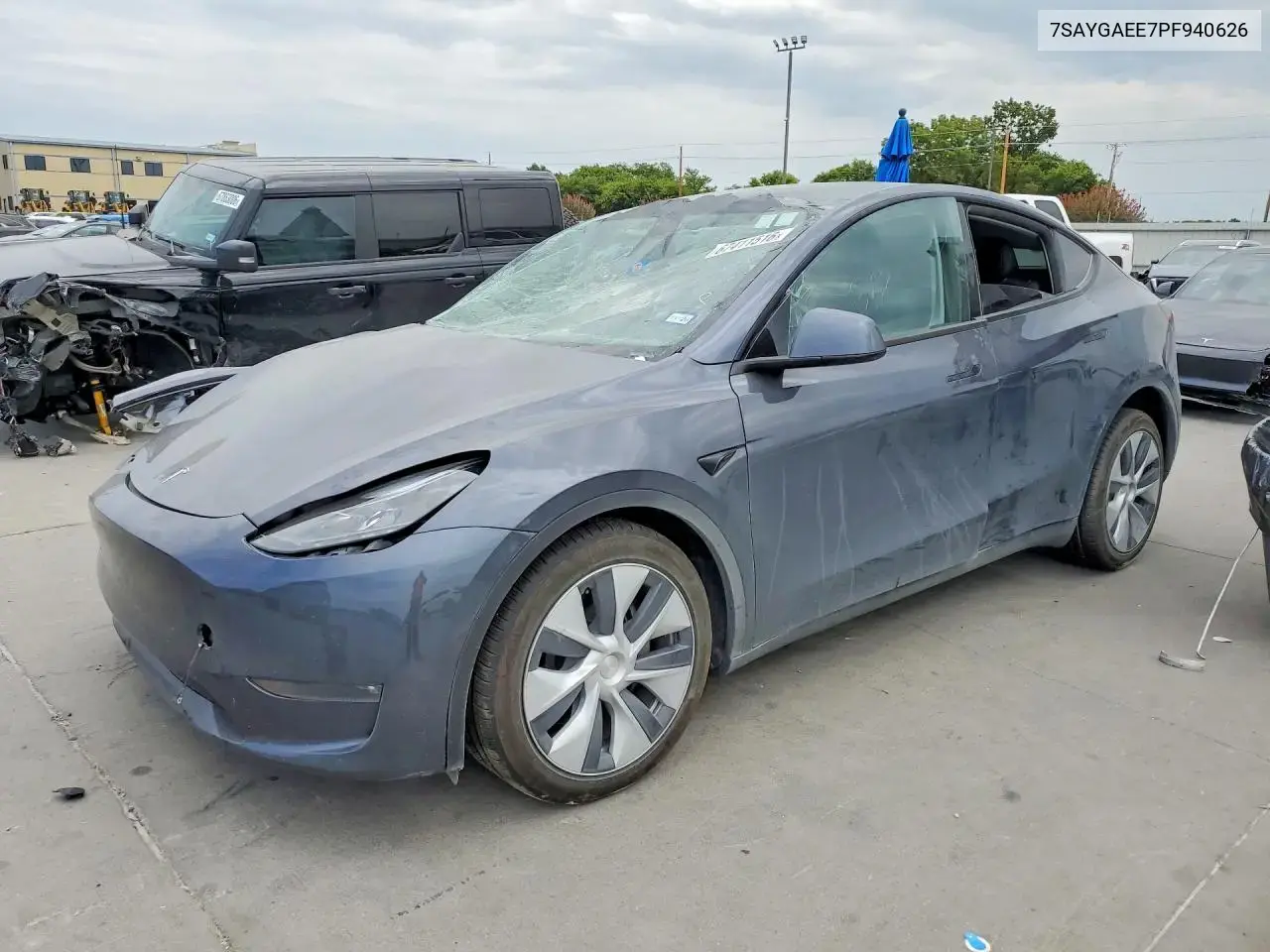 Tesla Model Y 2023