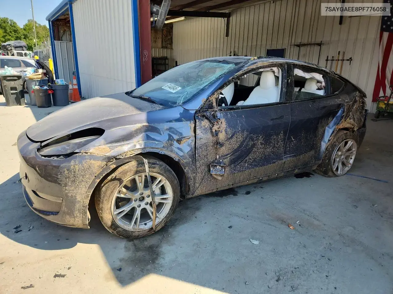 Tesla Model Y 2023