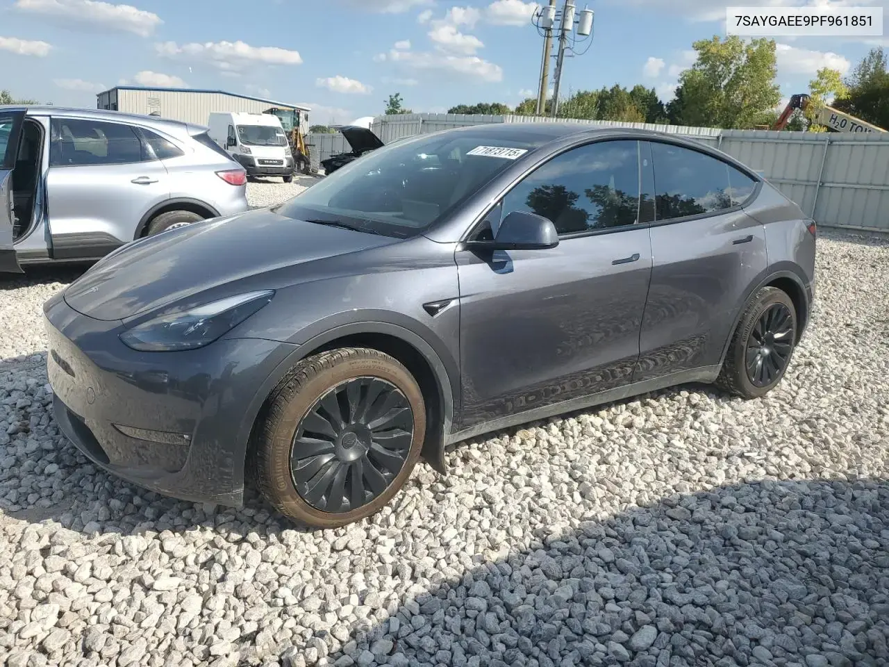 Tesla Model Y 2023