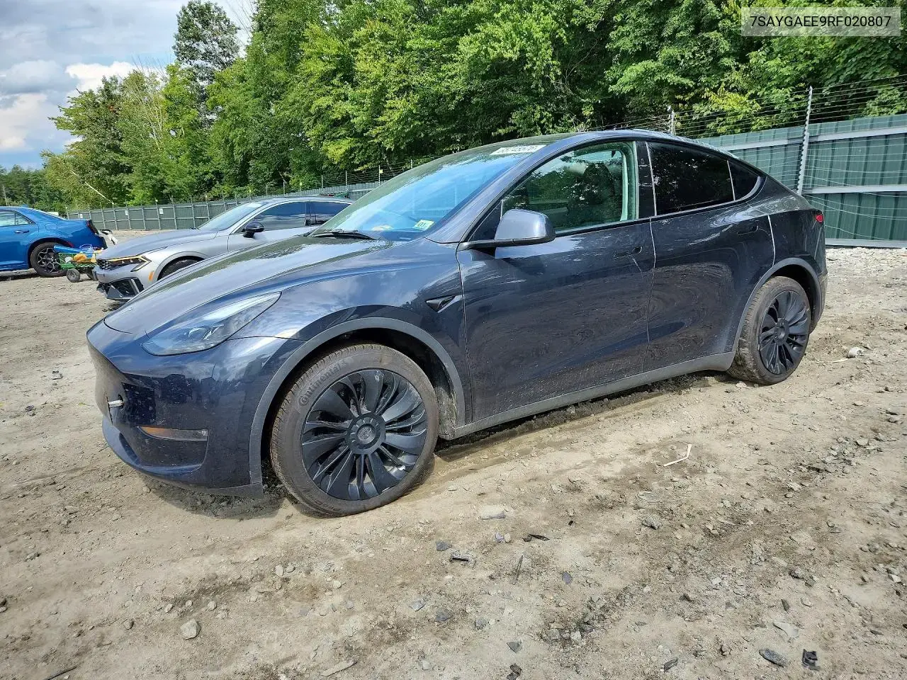 Tesla Model Y 2024