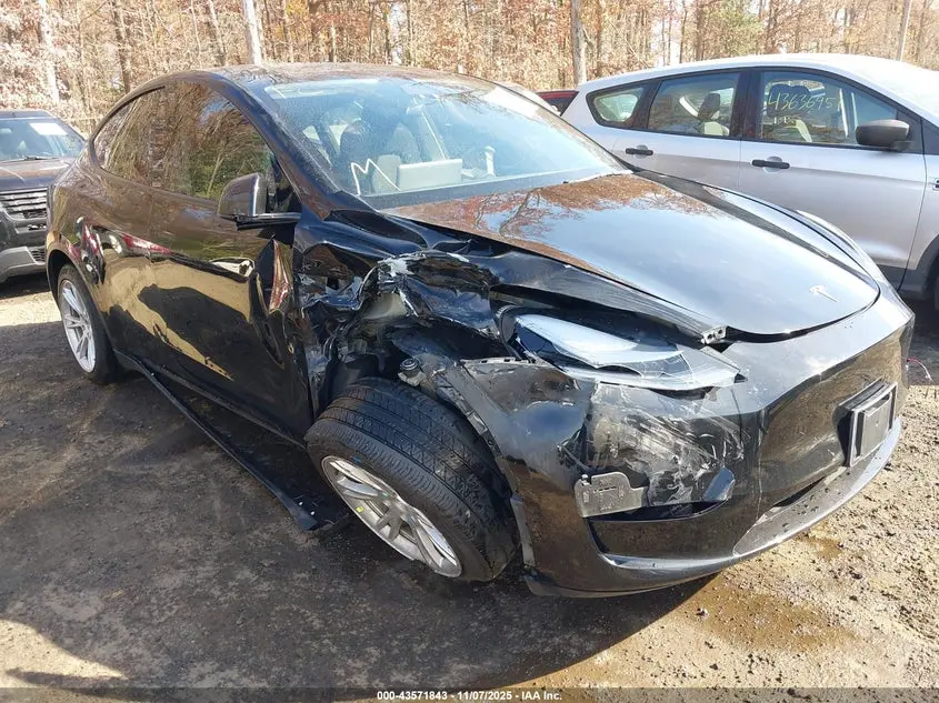 Tesla Model Y Awd/Long Range Dual Motor All-Wheel Drive 2023