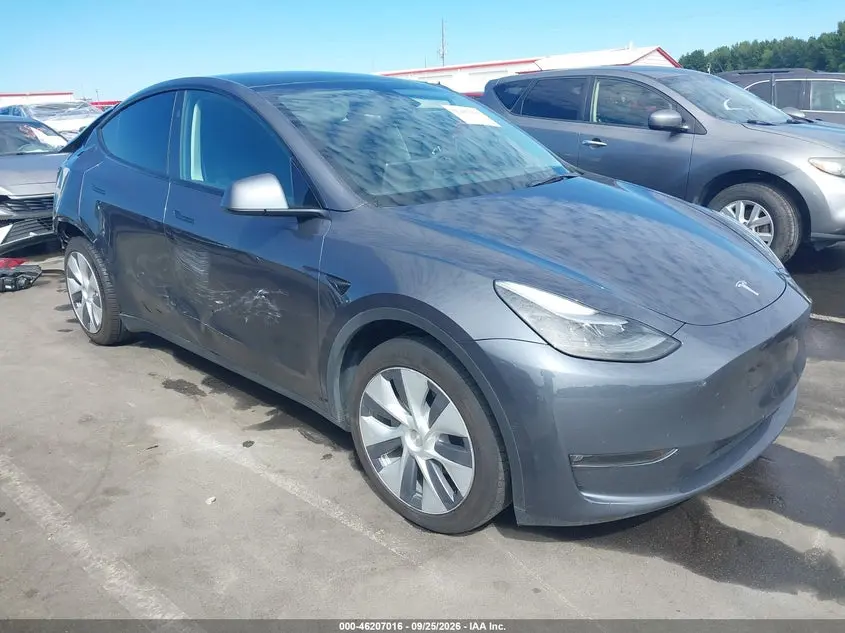 Tesla Model Y Awd/Long Range 2023
