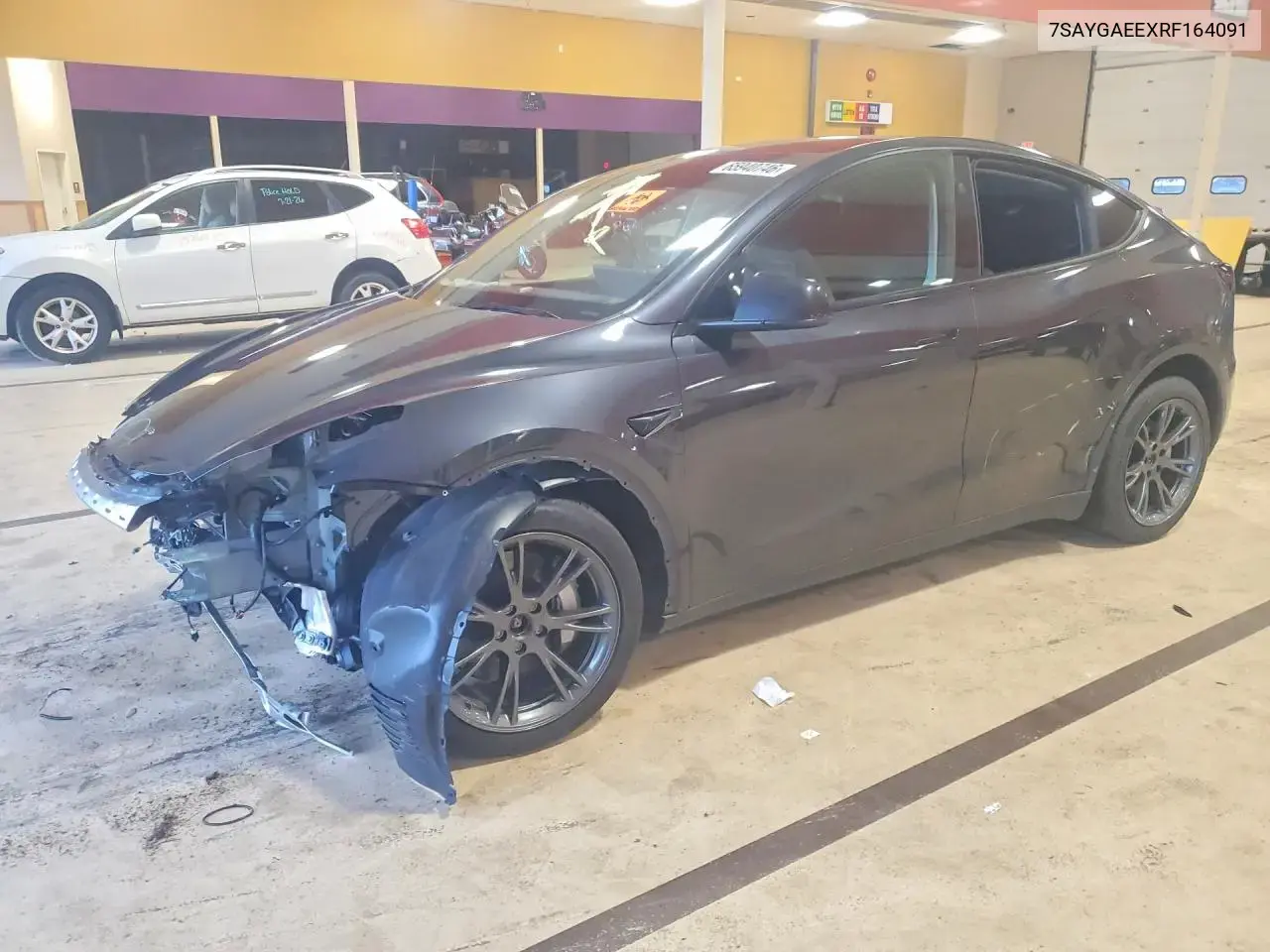 Tesla Model Y 2024